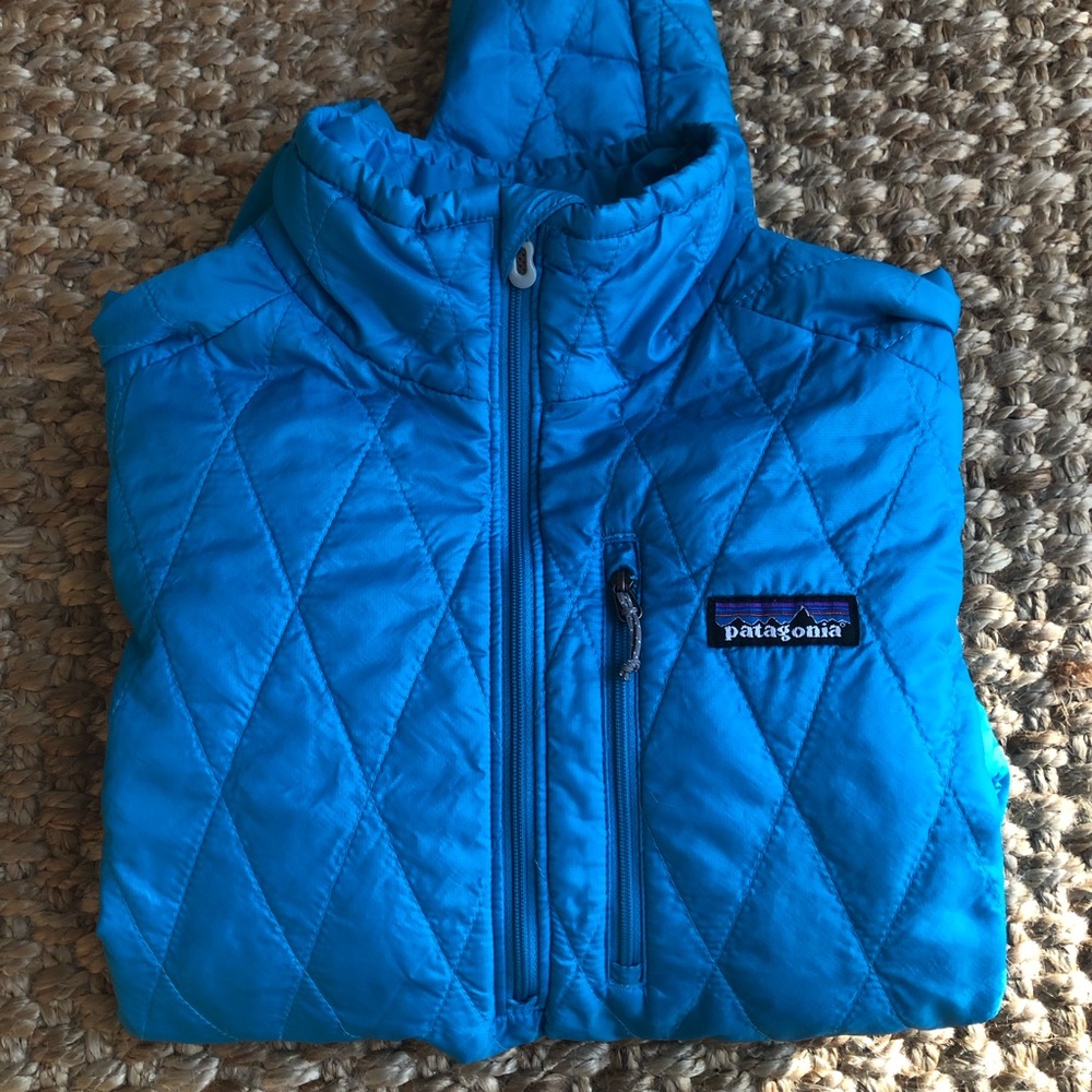 New: Patagonia Nano Puff Pullover. Size XS or 2 / 4